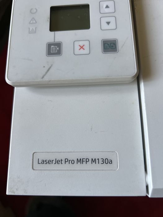 Vând impimantă Laser Jet Pro MFP M130 a,