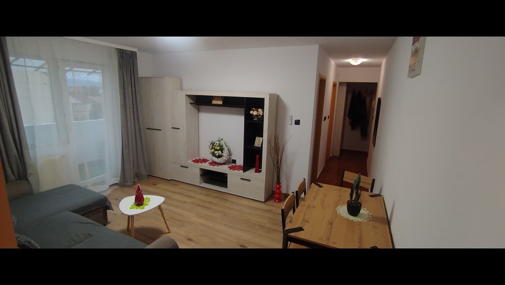 Proprietar închiriez apartament 2 camere zona M. Vitezu