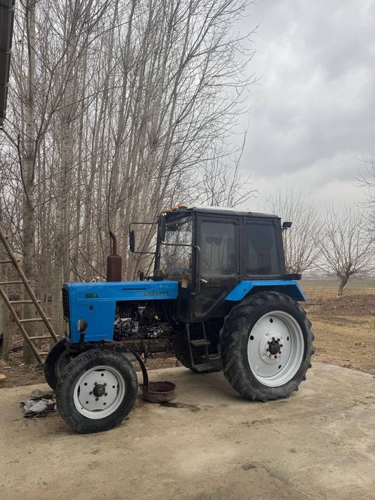 Traktor Belarus 80.1