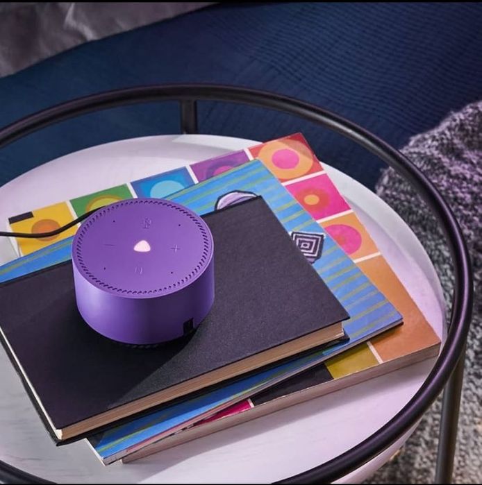 Новая Яндекс Станция Лайт — включай музыку, общайся с Алисой!