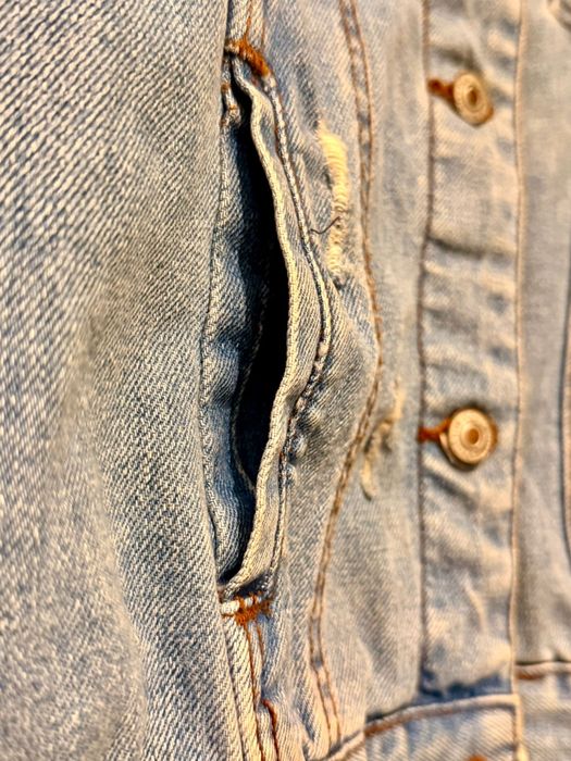 Geaca de blugi perfecta pentru tinute casual de la Denim Co