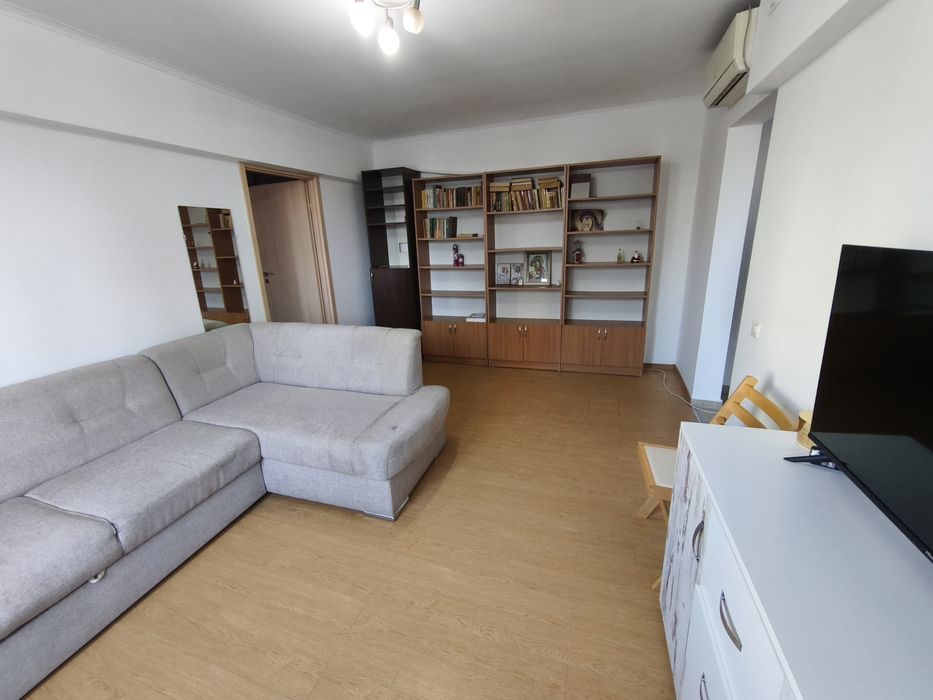Apartament 2 camere la gura de metrou Tineretului,stradal,pet friendly