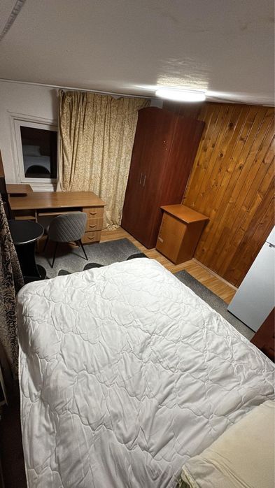 Camera Privata Ultracentral dar Baie Bucatarie Comun Contract Garantia in rate iasi centru cititi va rog anuntul ofer mentenanta situatii chirie P F