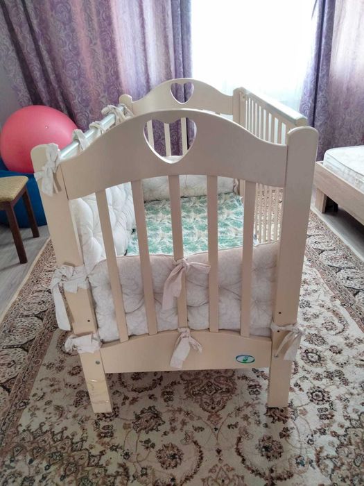 Продам детский манеж недорого