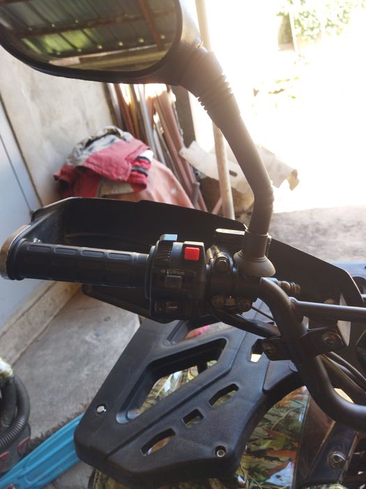 Продам квадроцикл  Honda 150 кубов.