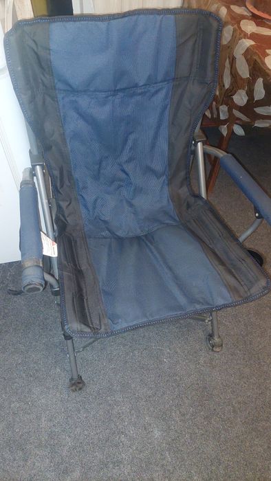 Складной стул для любителей отдыха