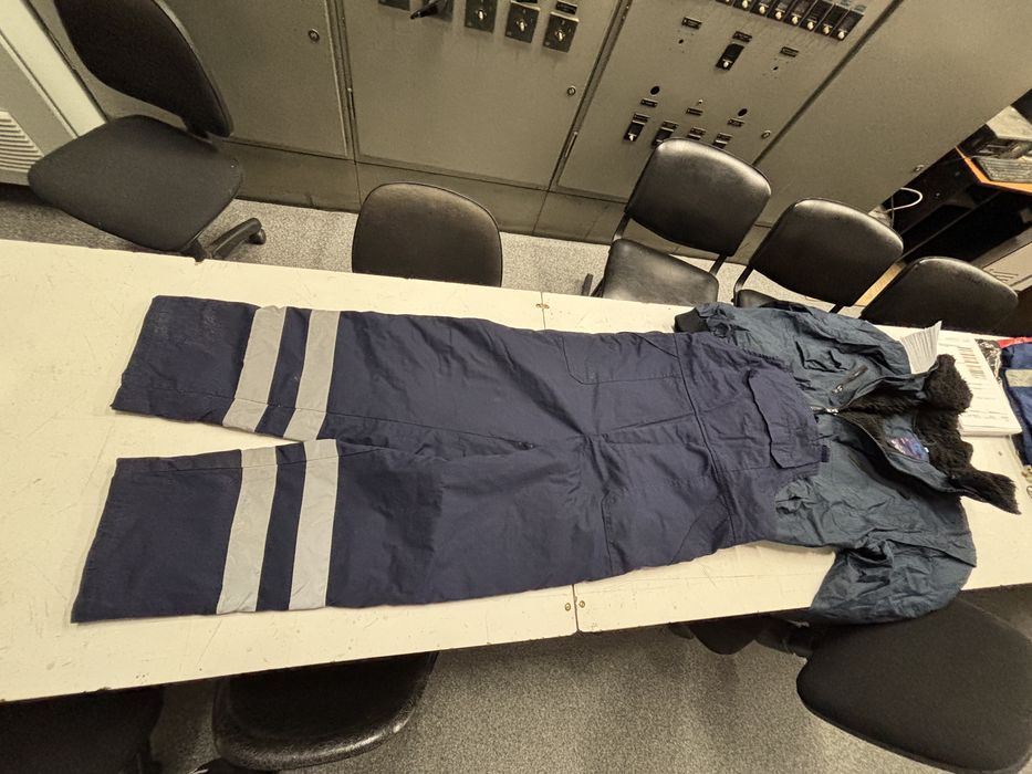 Salopeta groasa si subtire,bocanci de lucru