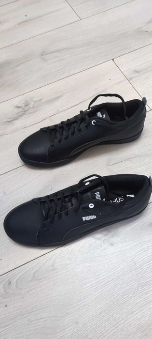Adidasi / Pantof negru Puma foarte eleganti NOI! Marimea 40