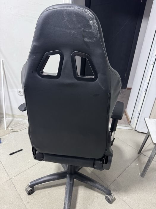 Продам компьютерное  игровое кресло
