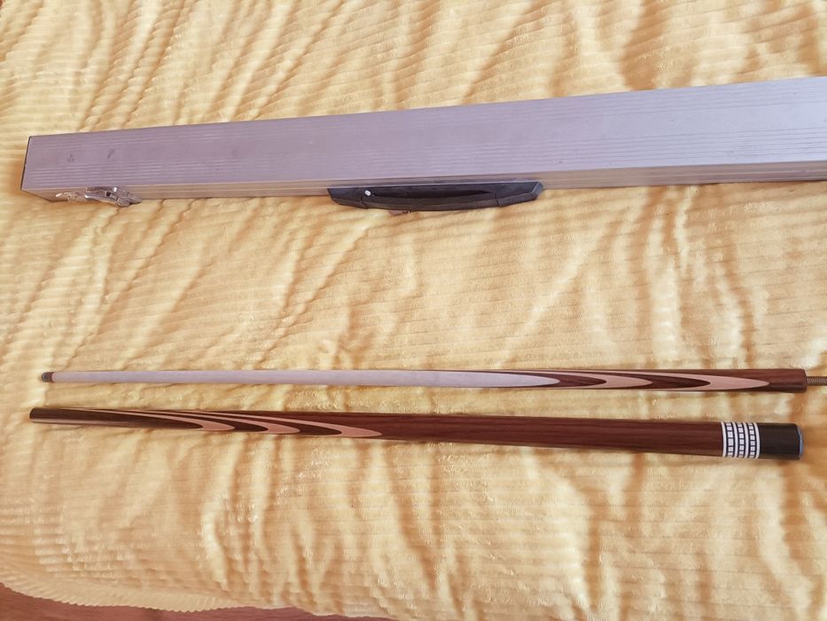 Продам бильярдный кий