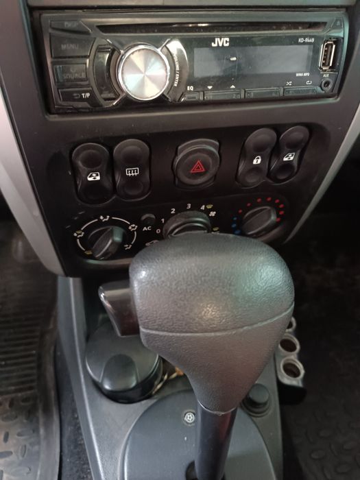 Ниссан Алмера 2014