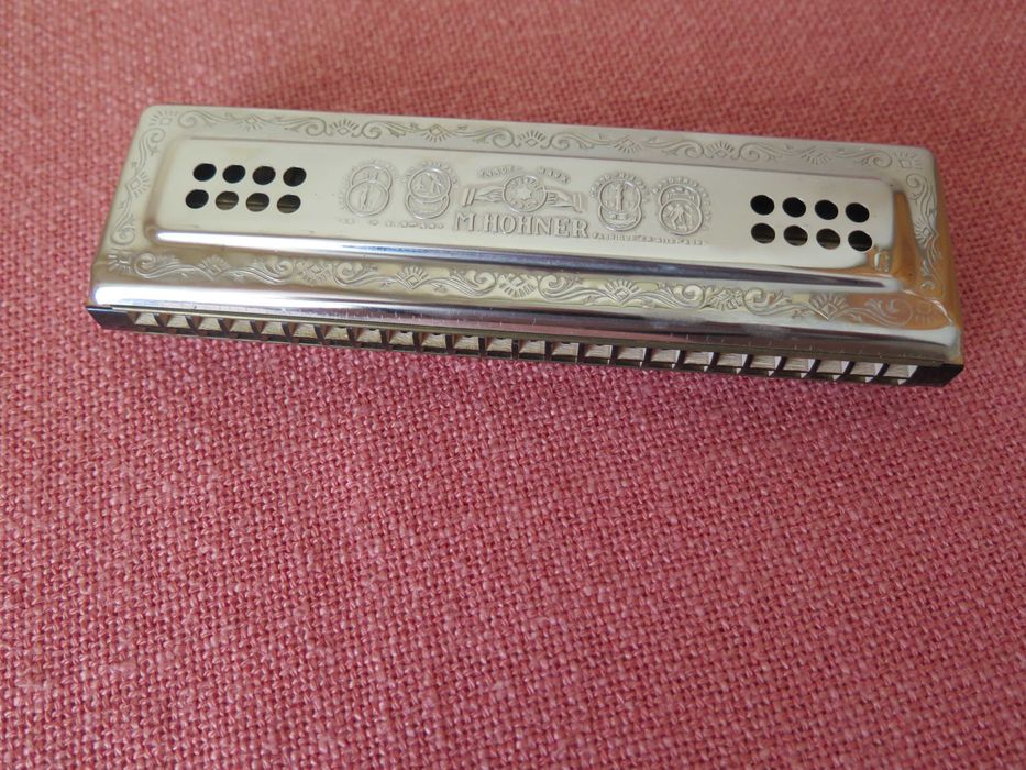 Нова,   Hohner Echo Harp 54/64 M 1 , Двустранна хармоника