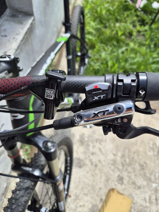 Vand mtb full carbon.