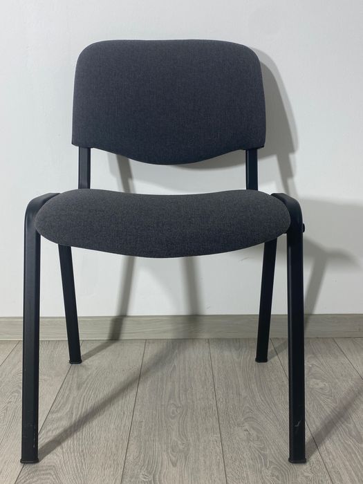 4 Buc. Scaun Vizitator, Conferință; Structură Metalică, Stivuibil