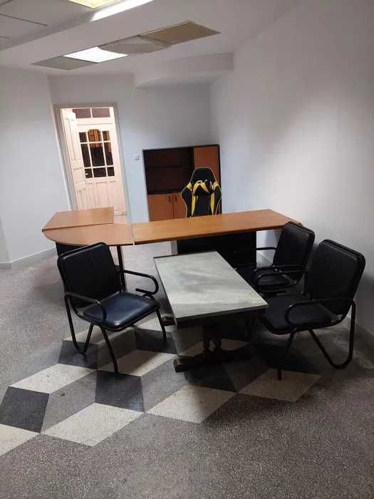 Дава се под наем Офис в Бургас, Център - 30 кв.м за 250 € - Снимка #10