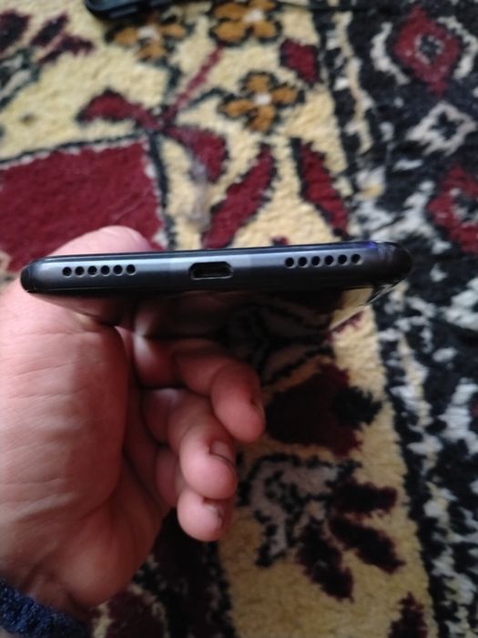 Продаван huawei y7 2019