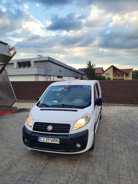 Se oferă spre vinzare FIAT SCUDO 2011