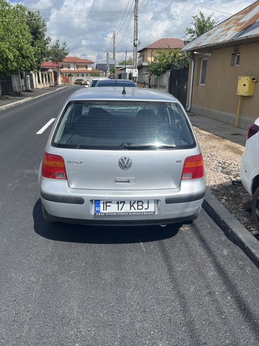 Golf 4 fara rugina  masina intretinuta  functionala km reali se poate dovedi , acte valabile itp facit de  aproximativ o luna  asigurare , rovineta