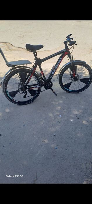 Velosiped sotiladi srochni 600 ming yana kelishamiz.