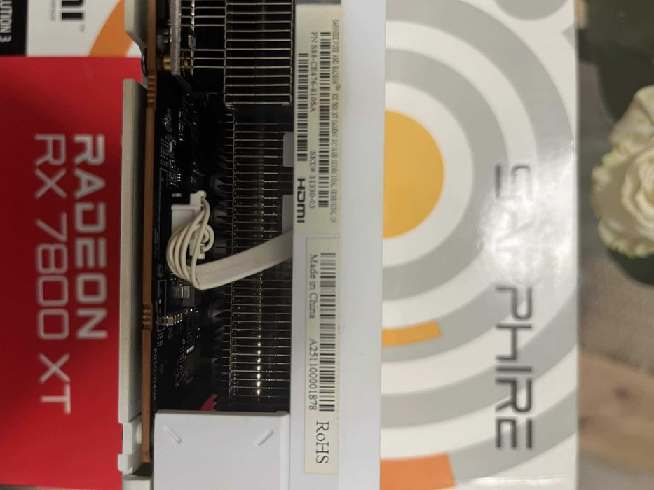 radeon rx 7800xt sapphire pure