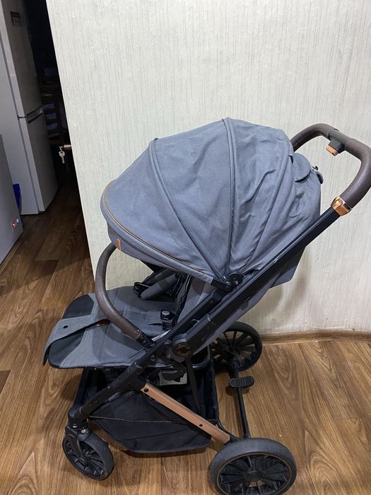 Продам детскую коляску