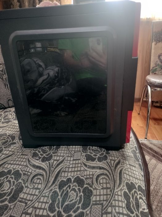 PC Gaming i7 7700k, RX570 4GB, 16GB RAM, 250GB SSD