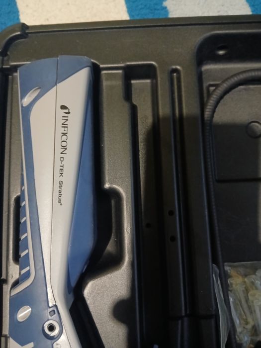 Детектор за откриване на течове на климатици и  хладилници.