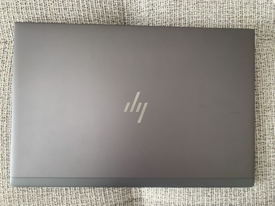 Лаптоп HP ZBOOK.