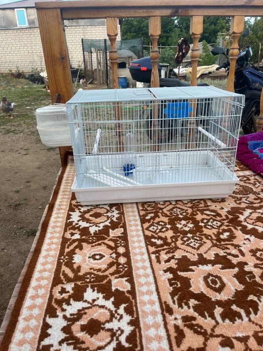 Клетка для птиц большая