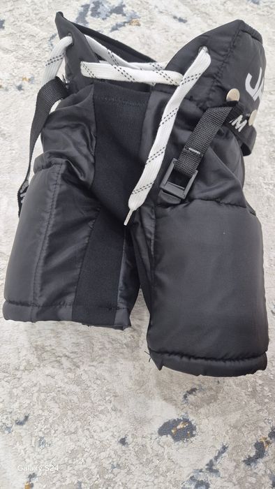 Хоккейные  шорты