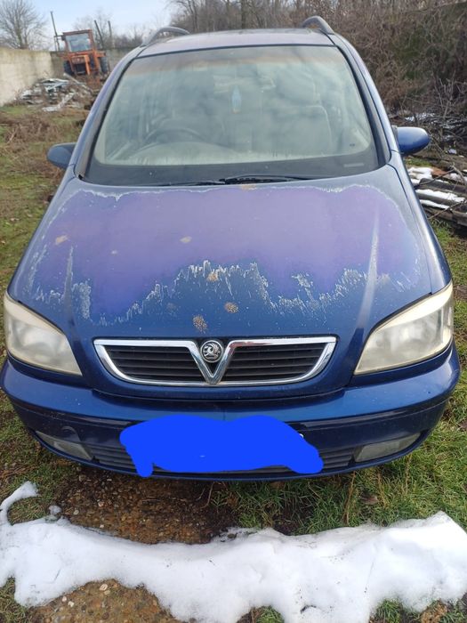 Vând Opel Zafira