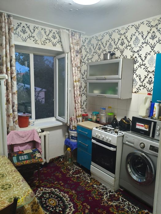 Степногорск. Продам 2-комнатную квартиру, 2-20, 4 этаж.