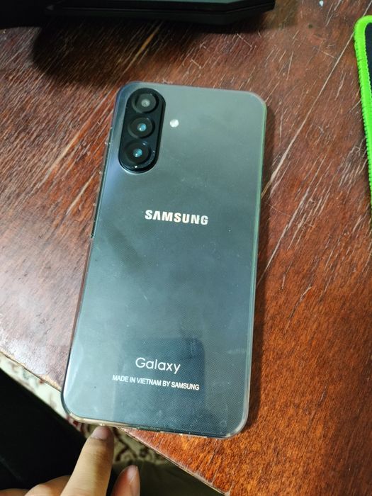 Самсунг а56 из Вьетнама