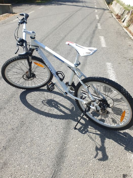 Bicicleta BMW Accept schimburi