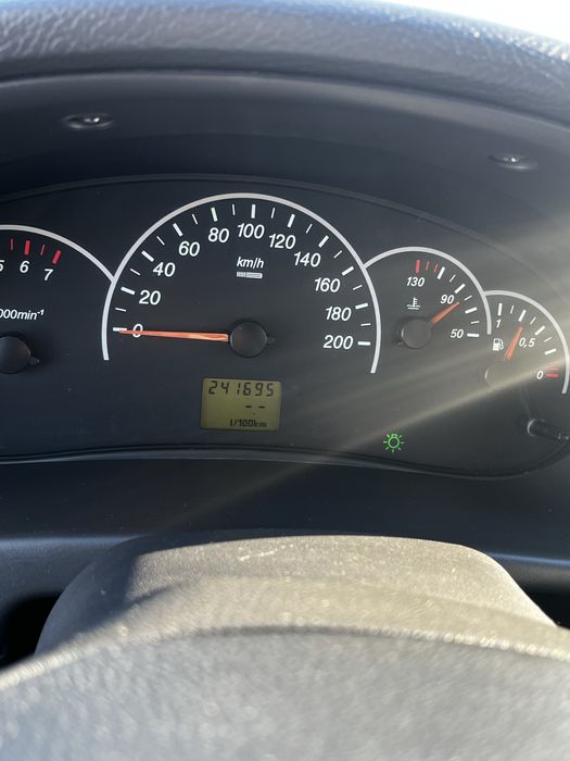 Приора 2012 продам