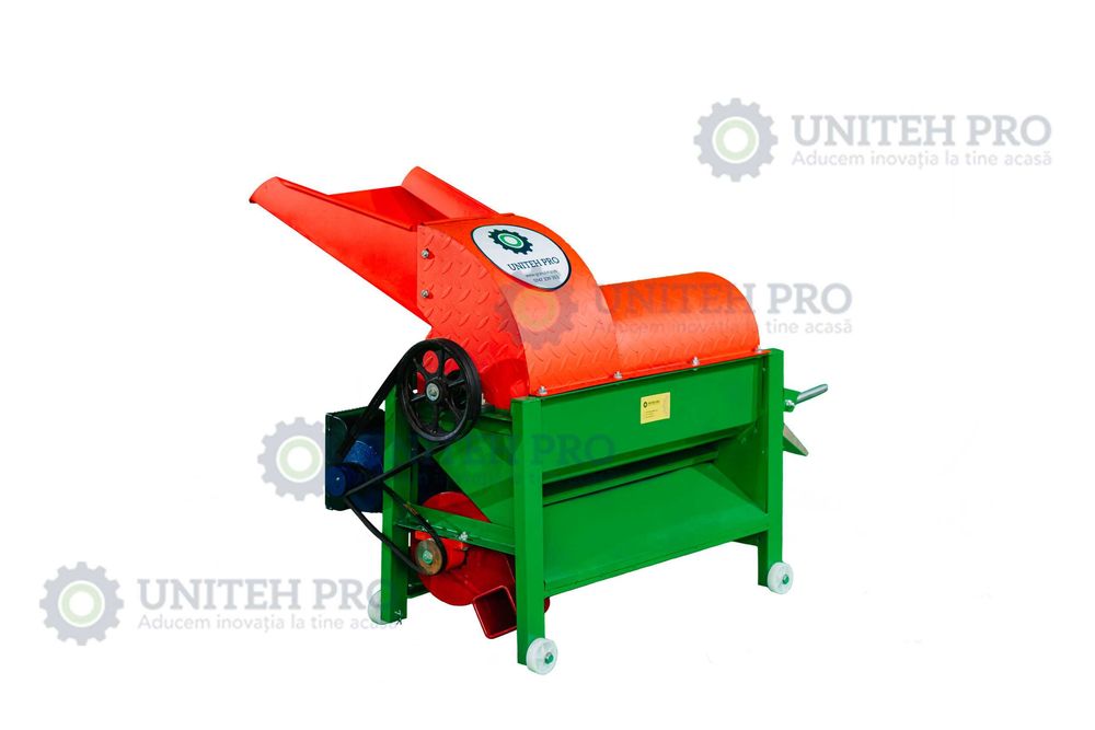 Batoza porumb CA-900 motor inclus Productivitate: 3000-3500 kg/h NOU Livrare rapida 24-48h