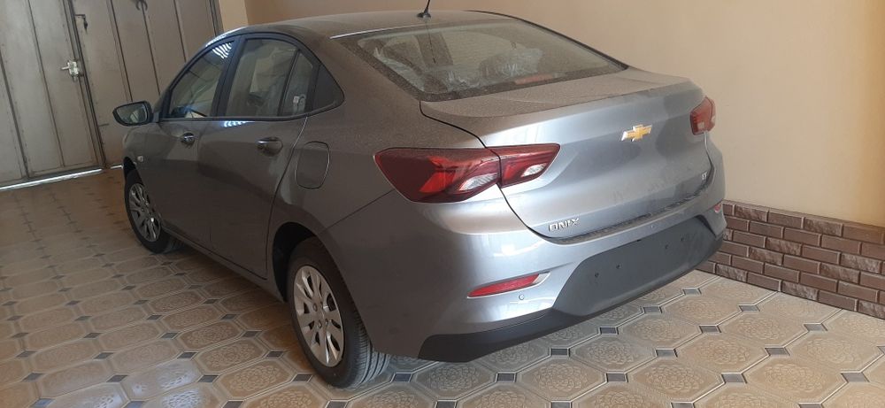 Оникс 3LT MT. 2023 года выпуска. Апрель. Мокрый асфальт