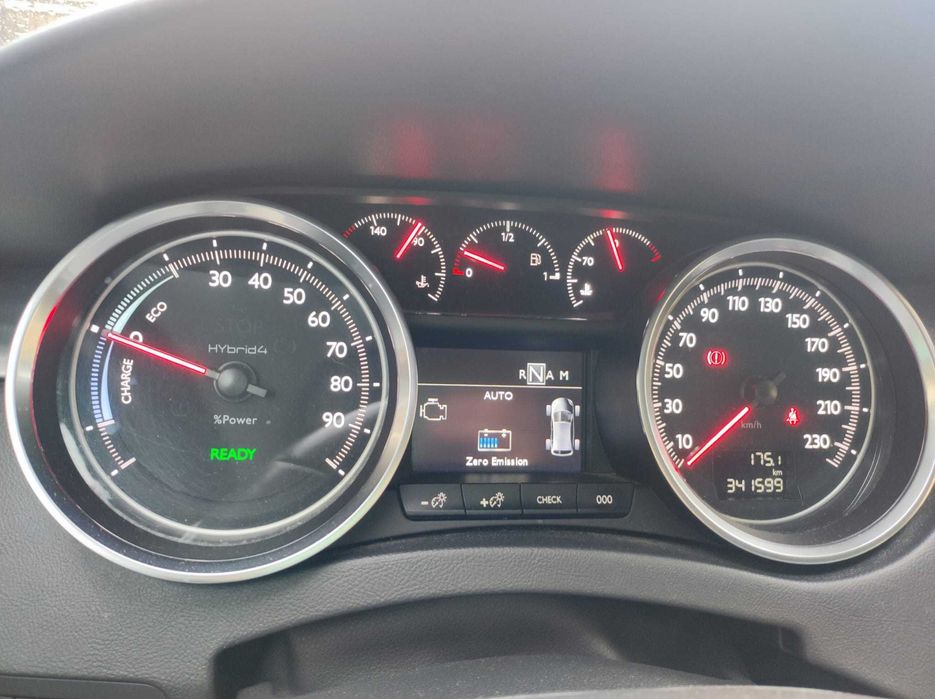 Peugeot 508 RXH Diesel-Hybrid
