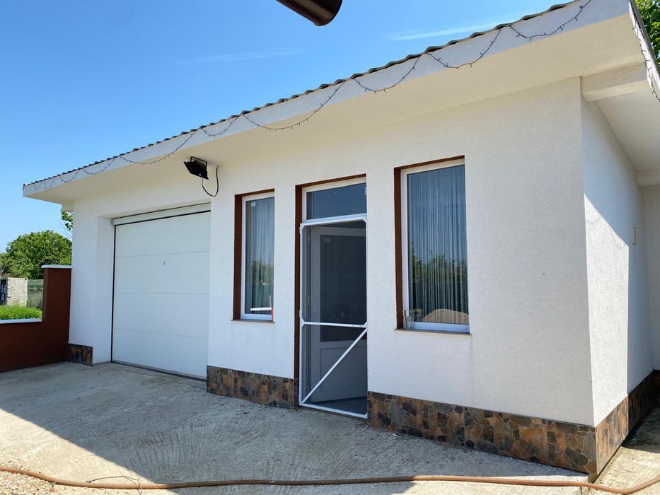 Casă de vânzare în Salard