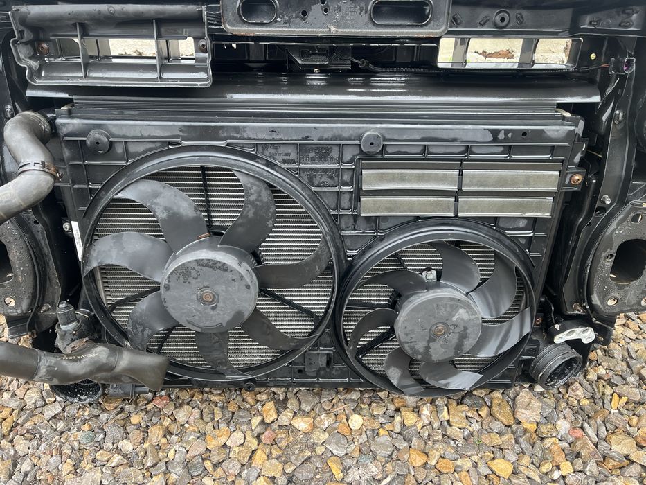 Маска с радиатори VW Touran 1.9TDI