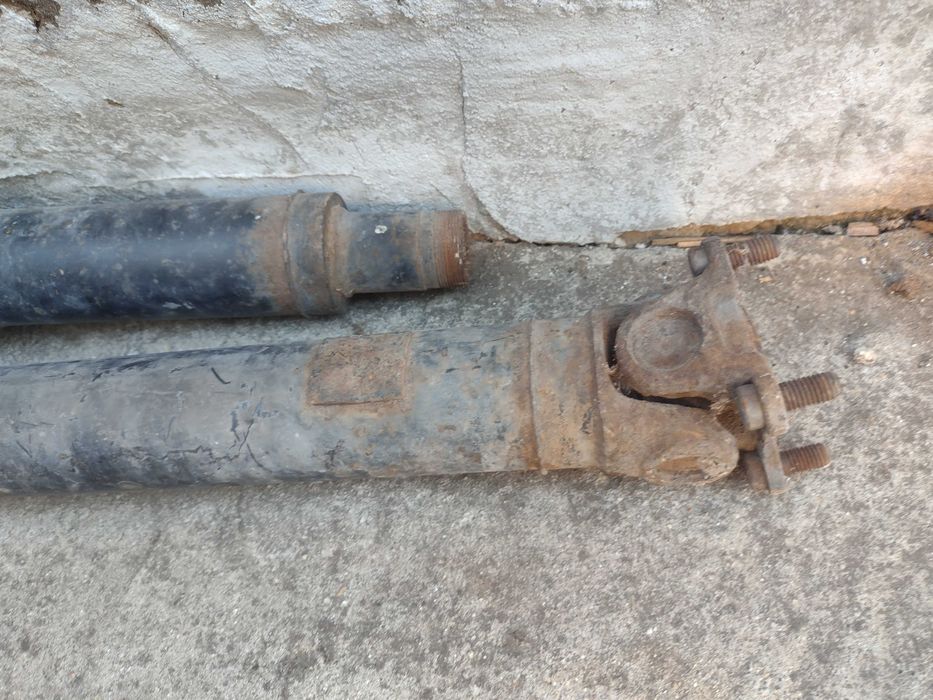 Кардан BMW E36 1.8i 115к.с. ръчни скорости