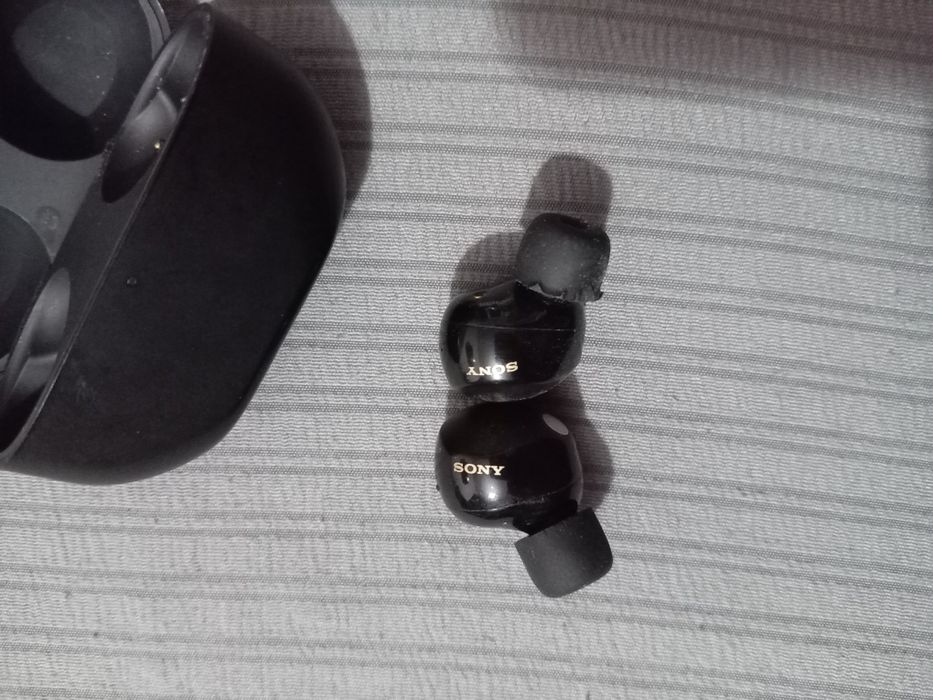 Продам наушники SONY