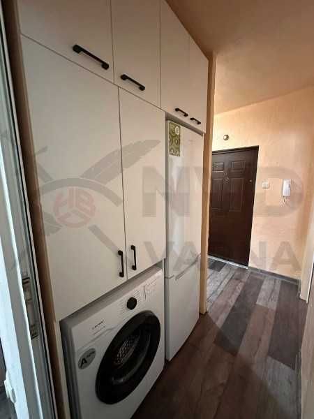 Тристаен апартамент в Цветен Квартал! 21909732