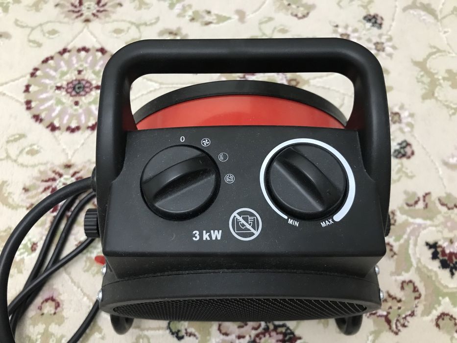 Продам тепловую пушку 3 квт