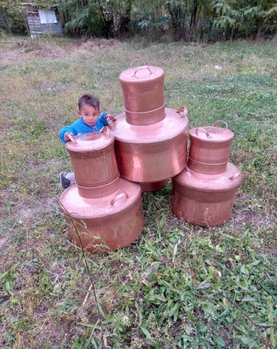 Vând cazan de țuică din cupru