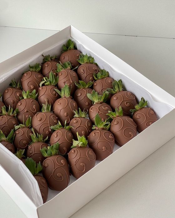 клубника в шоколаде