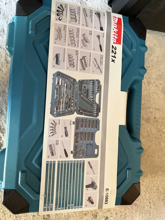 Trusă scule Makita E-10883 – 221 piese – NOUĂ, SIGILATĂ