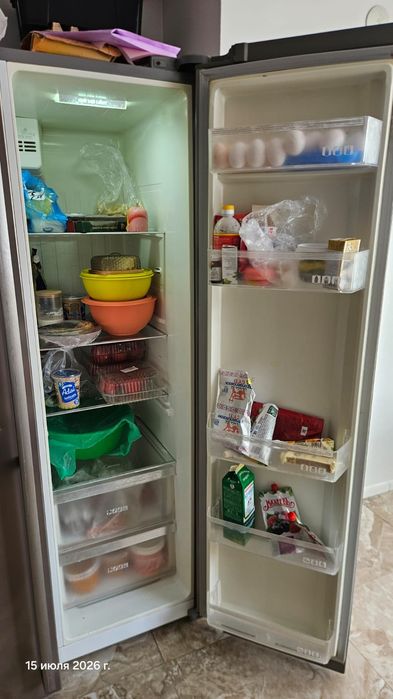 Двухкамерный холодильник Midea