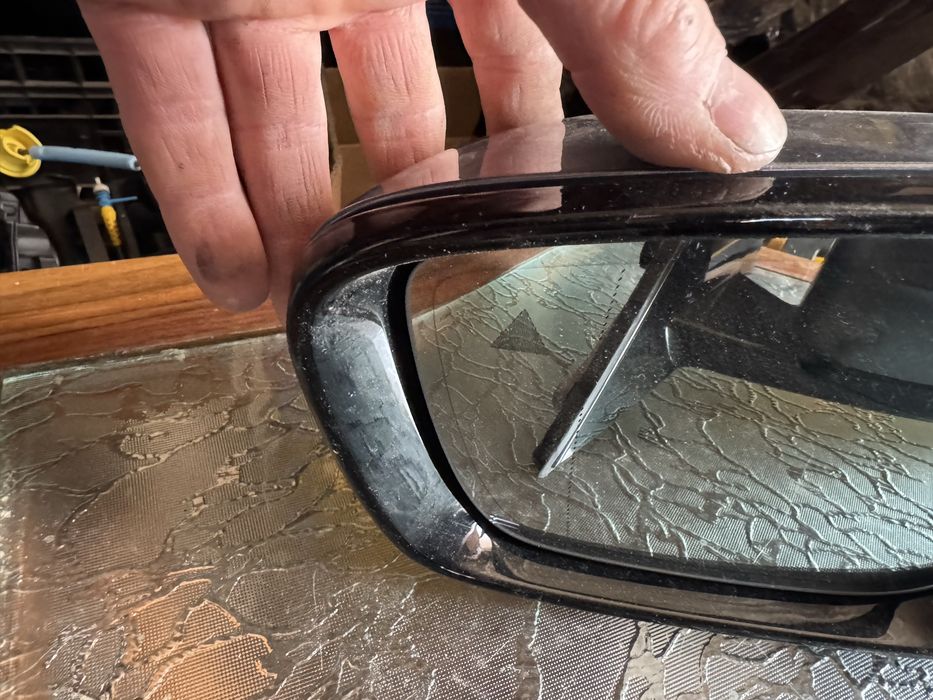 Огледала с пебиране затъмняване и мъртва зона  за бмв г30 г31