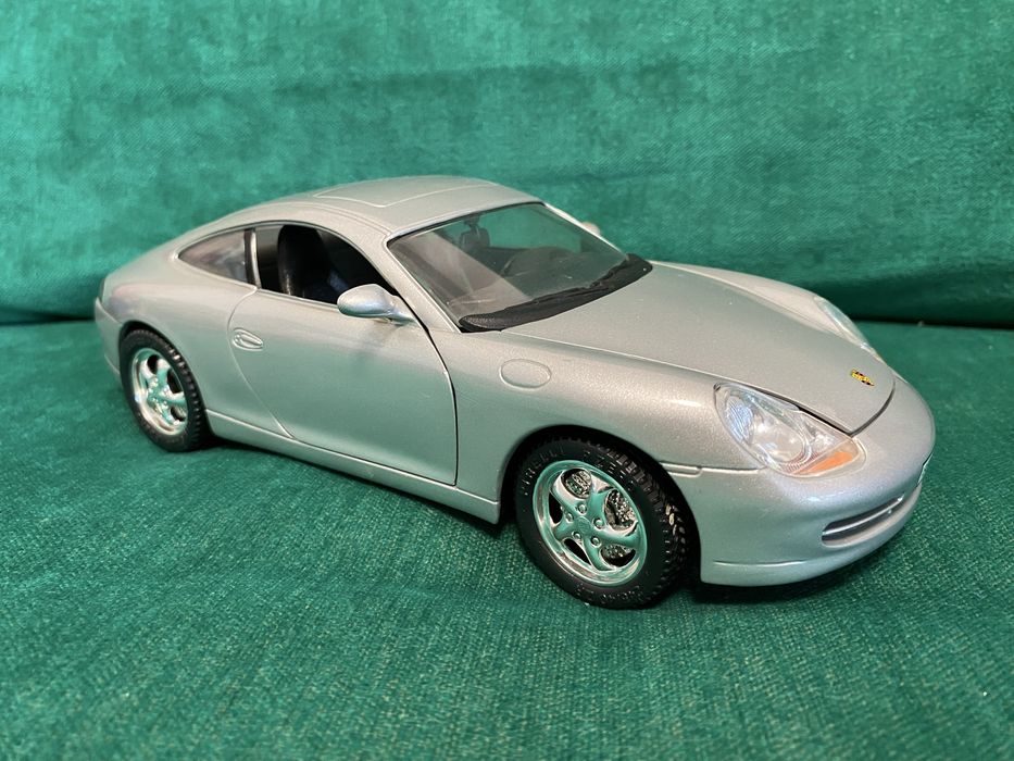 Machete auto 1/18 fabricate de Solido